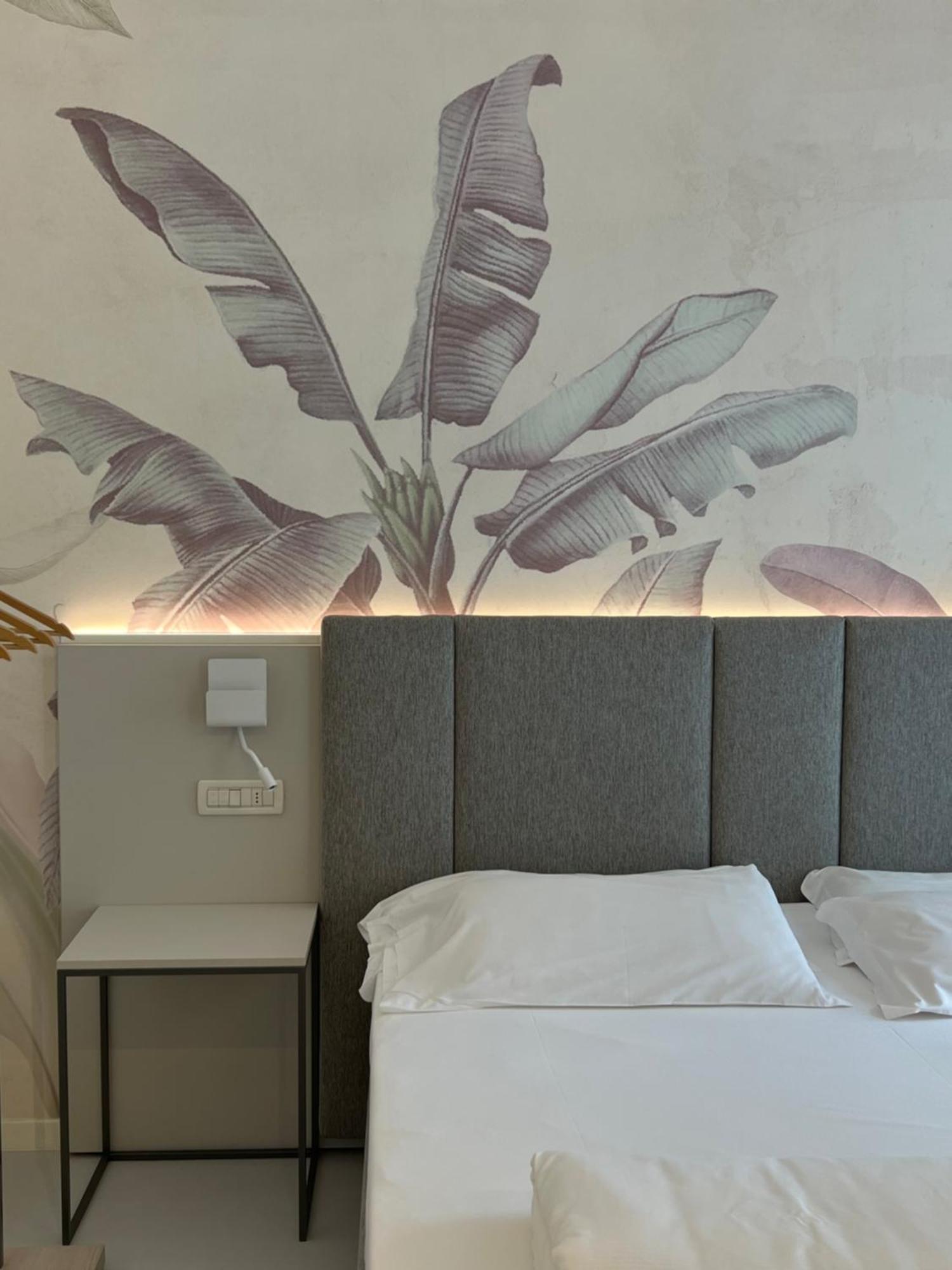 Hotel Nederland Caorle Exterior foto