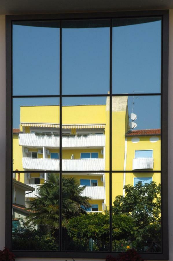 Hotel Nederland Caorle Exterior foto