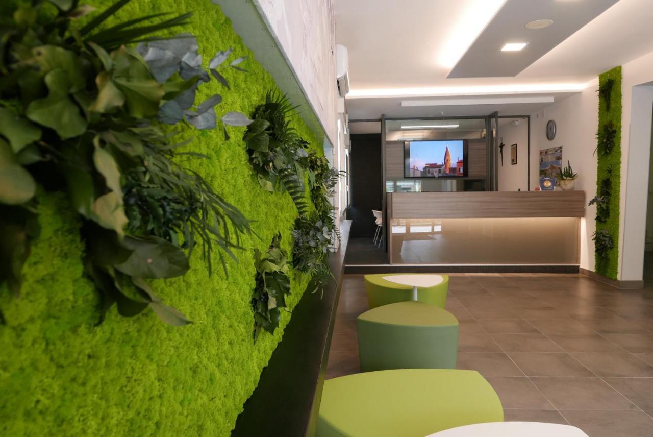 Hotel Nederland Caorle Exterior foto